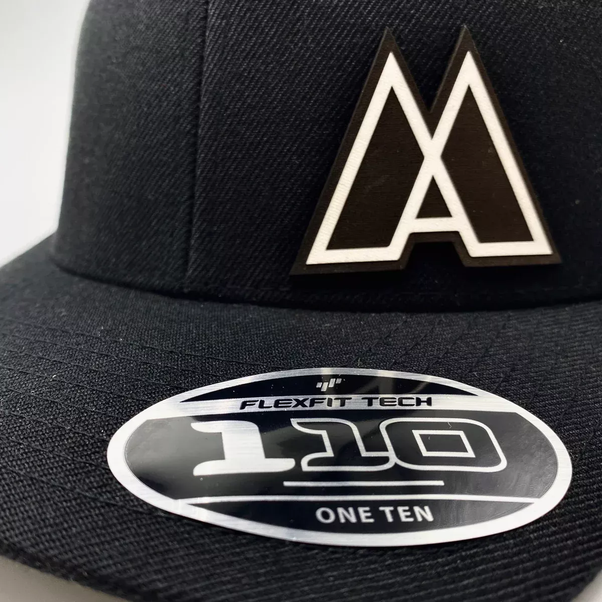 Artius Man Flexfit Trucker Snapback - Black