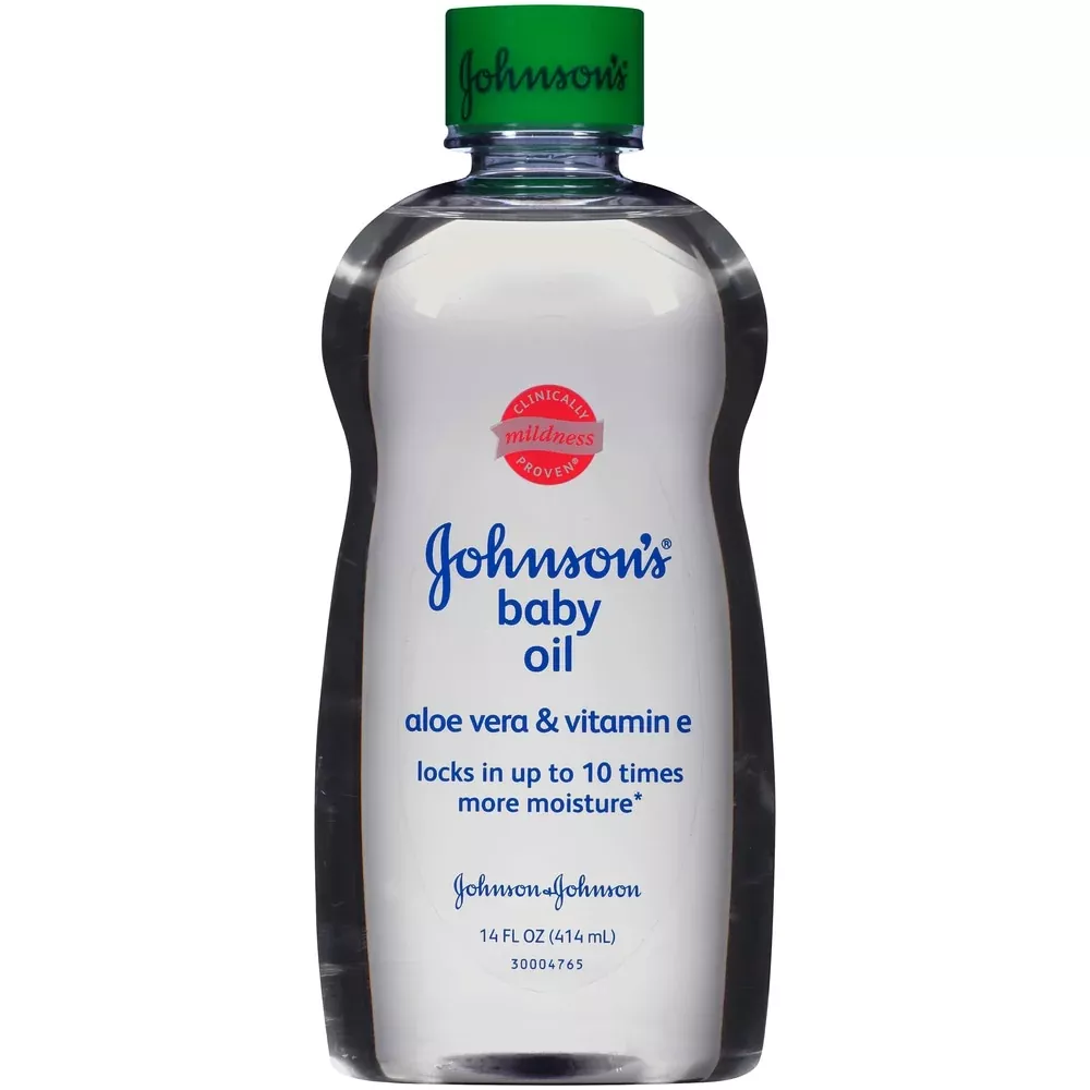 Johnson’s Baby Oil With Aloe Vera & Vitamin E – 14 Fl Oz